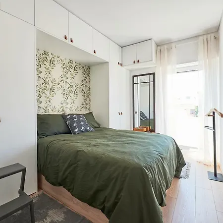 Apartamento Alfredo Da Silva 3 *